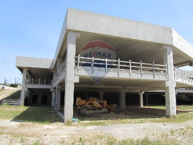 Foto Attività commerciale in via di santo spirito, Caltanissetta Centro