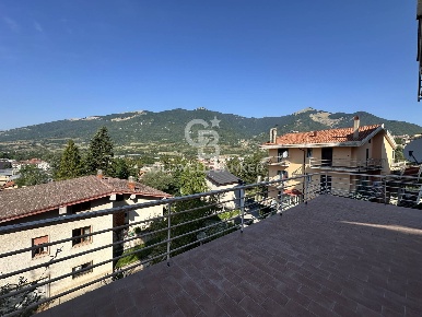 Foto Appartamento in Via Panoramica, Castel di Sangro Centro di 135 m²