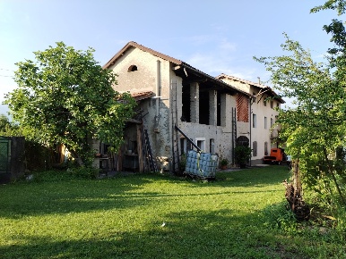 Foto Casa indipendente in Via Farra, Borgo Valbelluna Farra di 270 m²