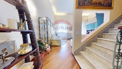 Foto Casa indipendente in Via Macchiavelli, Viareggio Centro di 180 m²