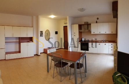 Foto Appartamento in via Lussu 4, Legnago Centro di 60 m² con 2 locali