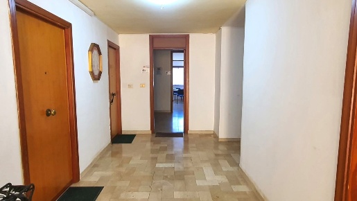 Foto Appartamento in Via Consolare 157, Bagheria Centro di 71 m² in vendita