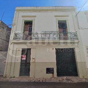 Foto Casa indipendente a Presicce-Acquarica di 200 m² con 7 locali