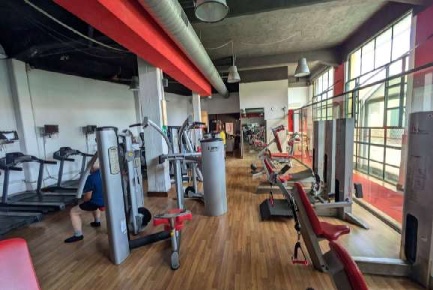 Foto Negozio in Via Girgenti, Alessandria Orti di 1516 m² con 1 locali