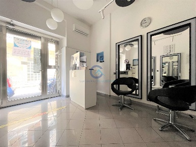 Foto Locale commerciale in Via Zara 3, Catanzaro Catanzaro Lido di 40 m²