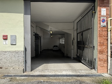 Foto Posti auto in Via Posalunga 68H, Genova Borgoratti di 35 m² in vendita
