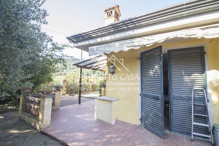 Foto Casa indipendente in VIA BEPPINO COSCI, Massarosa Stiava di 110 m²