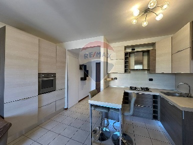 Foto Appartamento in viale Lombardia, Cologno Monzese di 55 m² con 2 locali