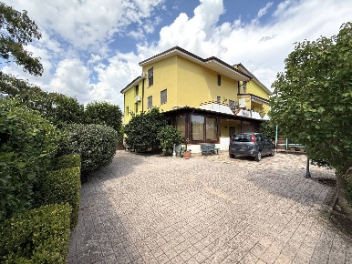Foto Villa a schiera in via Martiri di Nassirya trav. I^, San Floro