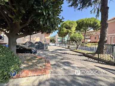 Foto Appartamento in via piani, Pietra Ligure Centro di 54 m² con 3 locali