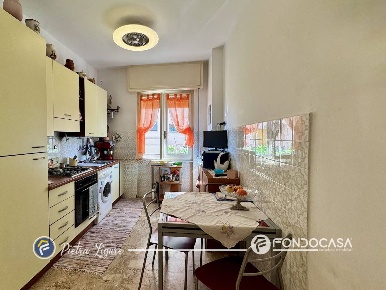 Foto Appartamento in via piani, Pietra Ligure Centro di 54 m² con 3 locali