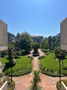 Foto Appartamento in Viale Portogallo, Montesilvano Porto Allegro di 75 m²