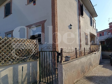 Foto Appartamento in Via delle 5 giornate 23, Anzio Rinascimento di 100 m²