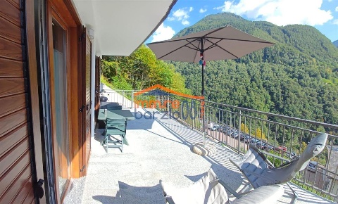 Foto Appartamento a Premana di 88 m² con 3 locali in vendita