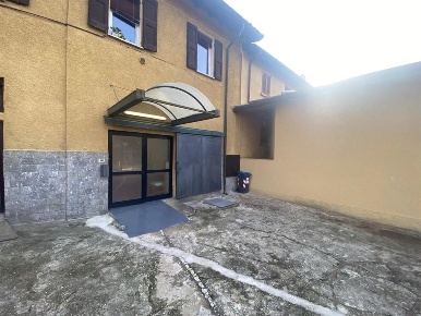 Foto Laboratorio in Via Conte Verde, Varese Bizzozzero di 70 m² in affitto