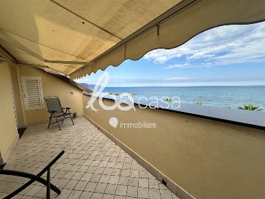 Foto Attico a Loano di 70 m² con 3 locali in affitto