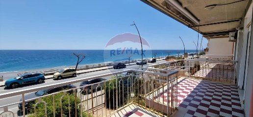 Foto Appartamento in Lungomare Cristoforo Colombo, Roccalumera Centro