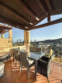 Foto Appartamento in via Cadorna, Villasimius di 90 m² con 3 locali