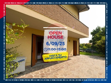 Foto Appartamento a Busnago di 104 m² con 3 locali in vendita