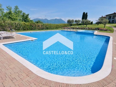 Foto Appartamento a Soiano del Lago di 123 m² con 3 locali in vendita