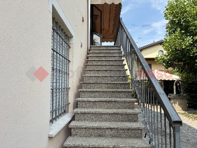 Foto Casa indipendente in Via del sole 8, Carpi di 140 m² con 4 locali