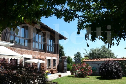 Foto Casa indipendente in Strada MOTTA SANCTUS E RUBIENE 35, Pinerolo