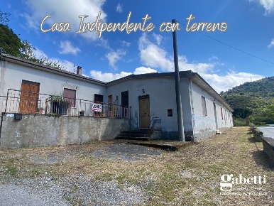 Foto Casa indipendente in Strada STATALE 119 snc, Patti di 280 m²
