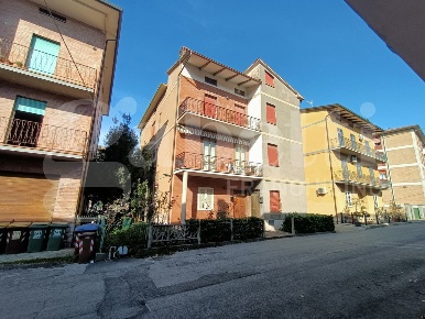 Foto Appartamento in Via C. CORCIONI 10, Deruta Centro di 145 m² in vendita