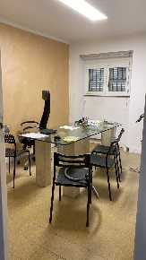 Foto Appartamento a Massa Marina di Massa Centro di 70 m² con 5 locali
