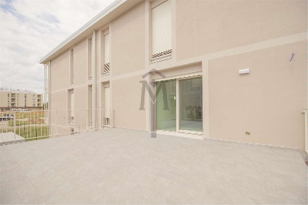 Foto Appartamento a Reggio nell'Emilia di 127 m² con 4 locali in vendita