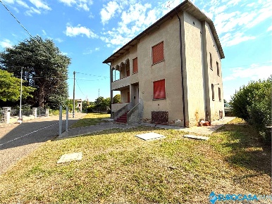 Foto Casa indipendente in Via Roma 182, Rolo Lancenigo Villorba di 198 m²