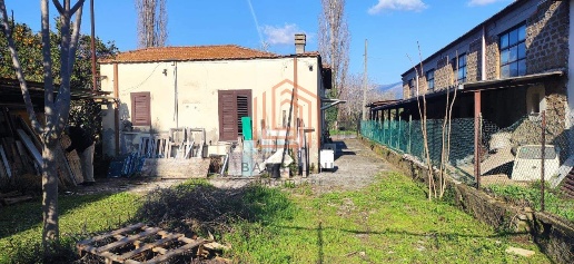 Foto Villa bifamiliare in Via Dell'Irto snc, Sermoneta Carrara Pontenuovo