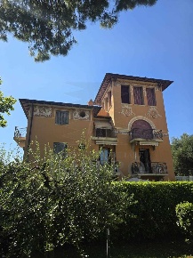 Foto Appartamento in Via Romana 100, Bordighera Via Romana di 64 m²