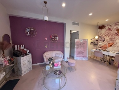 Foto Attività commerciale in Via Torino 54, Finale Ligure Centro di 168 m²