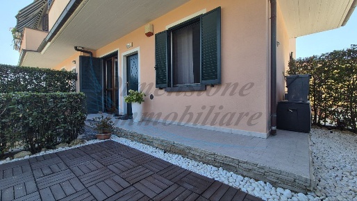 Foto Appartamento in Via Salvatore di Giacomo, Rosignano Marittimo