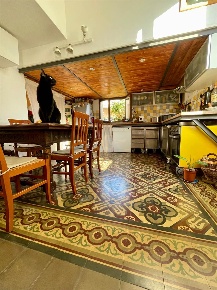 Foto Appartamento a Follonica Centro di 102 m² con 5 locali in vendita