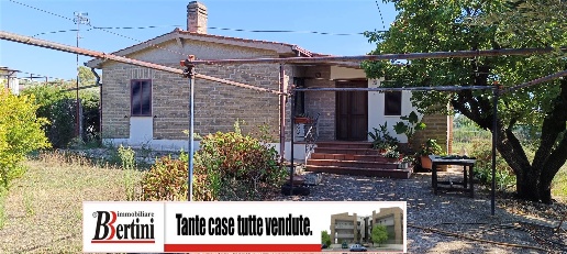 Foto Villa unifamiliare a Civitavecchia Borgata Aurelia di 98 m² in vendita