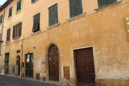 Foto Appartamento a Volterra Centro di 200 m² con 9 locali in vendita