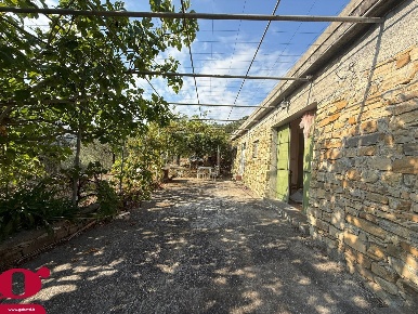 Foto Terreno residenziale in Via Campi Rossi snc, Imperia di 3347 m²