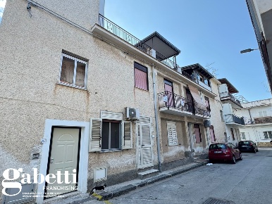 Foto Appartamento in Via Zara 23, Gioiosa Marea San Giorgio di 130 m²