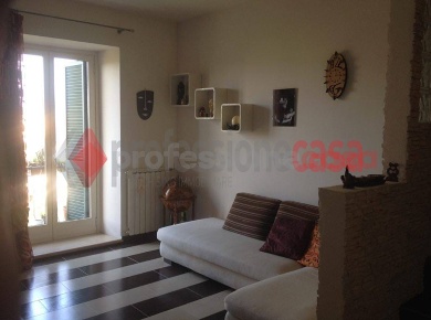 Foto Appartamento in Via del Cipresso 71, Frosinone Centro di 90 m²