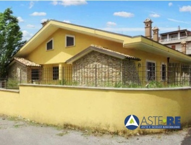 Foto Villa unifamiliare in Via Acquaviva delle Fonti N. 48A, Roma Anagnina