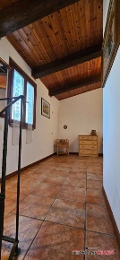 Foto Magazzino a Poggibonsi Staggia di 32 m² con 2 locali in vendita