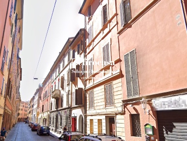 Foto Appartamento a Bologna Centro Storico di 65 m² con 3 locali in affitto
