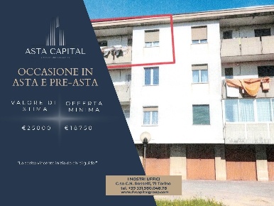 Foto Appartamento in Via Marconi, Lesegno Centro di 100 m² con 5 locali