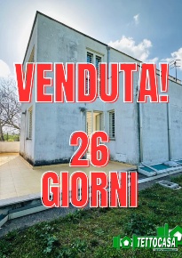 Foto Villa unifamiliare a Marigliano Centro di 124 m² con 4 locali