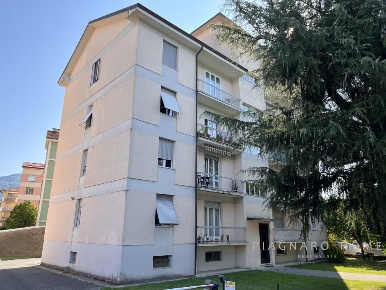 Foto Appartamento in Via Europa, Pontremoli Centro di 123 m² con 5 locali