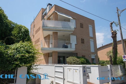 Foto Appartamento a Riccione Paese di 71 m² con 4 locali in vendita