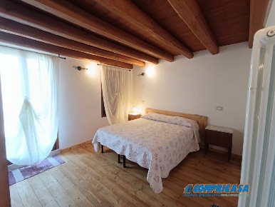 Foto Case semi ndipendenti a Montagnana Centro di 200 m² con 7 locali