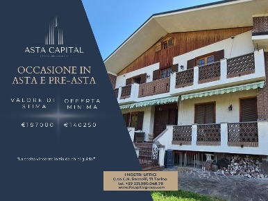 Foto Villa unifamiliare in Via Tetto, Reano di 319 m² con 14 locali
